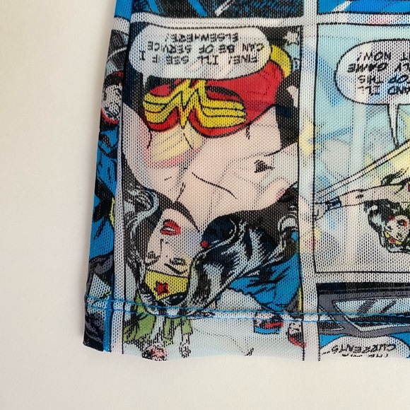 3/$12 ✅ Wonder Woman DC Comics Sheer Blue Cami Tank Juniors S/M - Picture 9 of 11